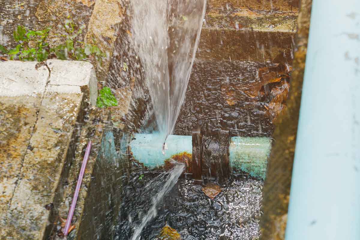 Plumbing Services 3 Burst Pipe Repairs